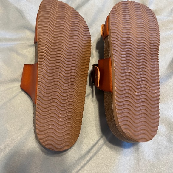 Francesca’s casual sandal -womens - Picture 2 of 5